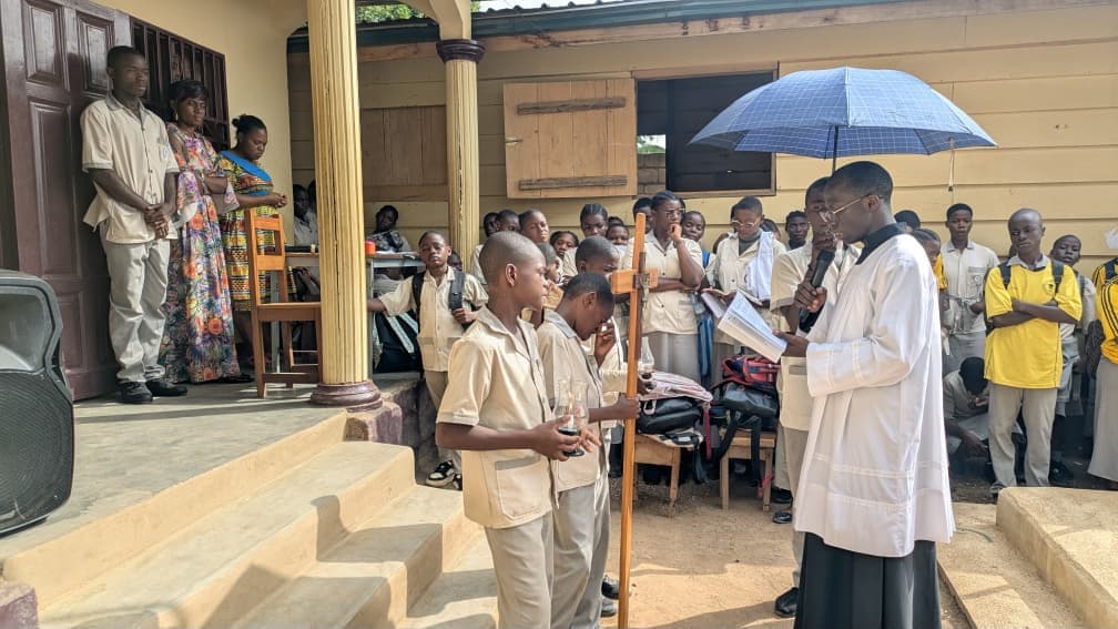 Collège Bilingue la Charité — Théâtre — La Pension du Christ